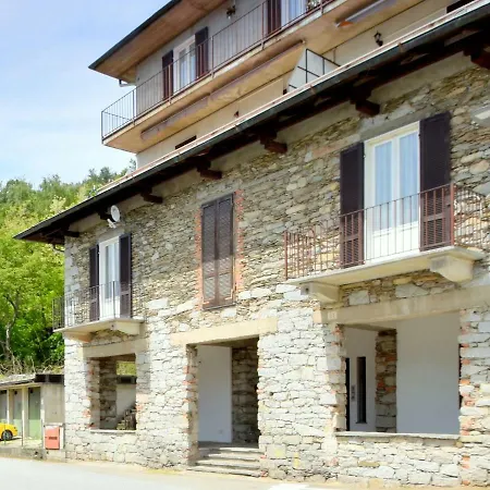 Cozy Holiday In Piedmont Lake Maggiore Semesterbostad Ghiffa